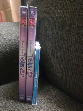 Dreamworks Trolls Holiday With Soundtrack